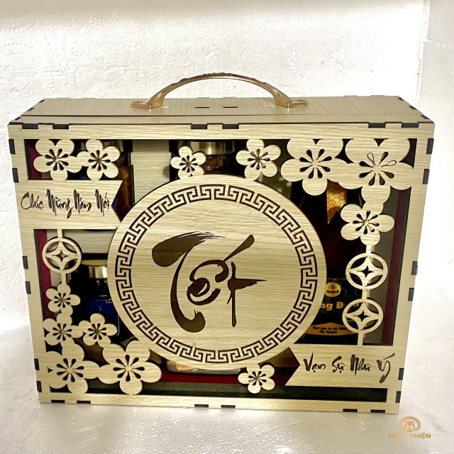 Set quà mã đáo thành công