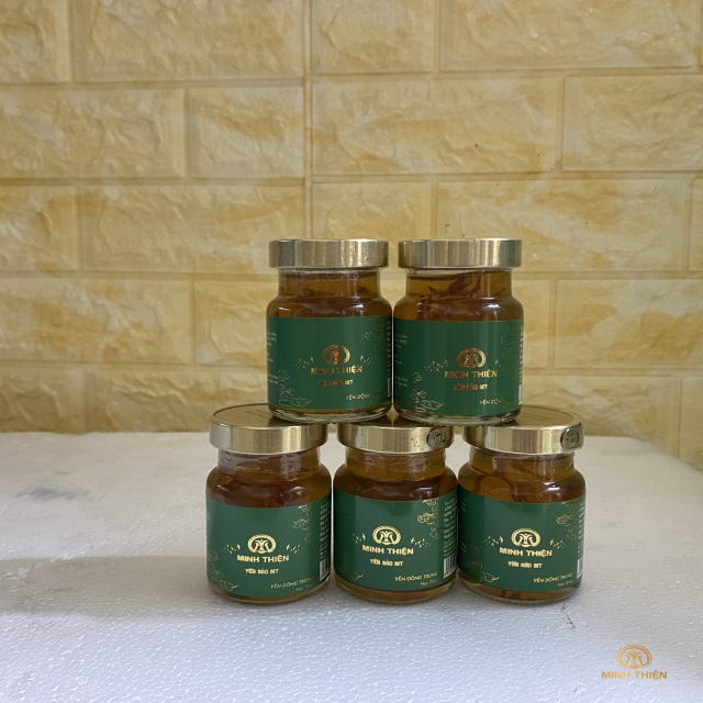 Đông trùng Yến hủ 70ml